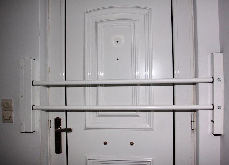Main entrance safety bars Type-60-2